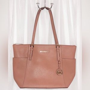 Michael Kors Jet Set East West Top Zip Tote